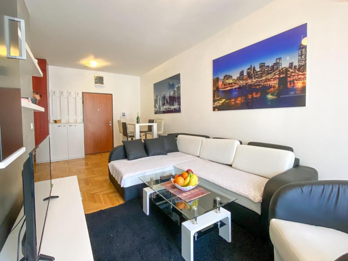 בודווה Apartments Luka Bu2 מראה חיצוני תמונה